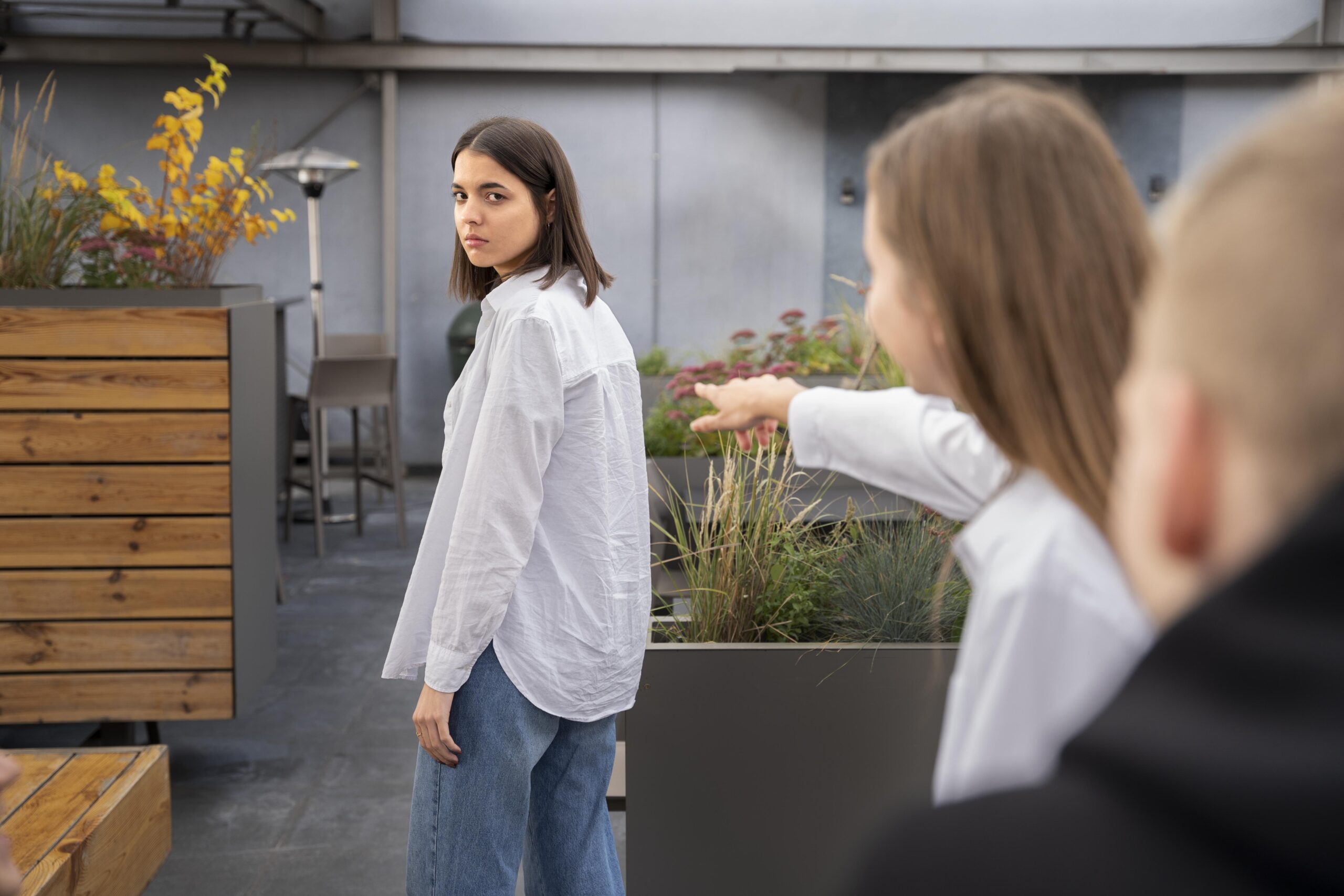 What Happens When You Ignore a Bipolar Person?
